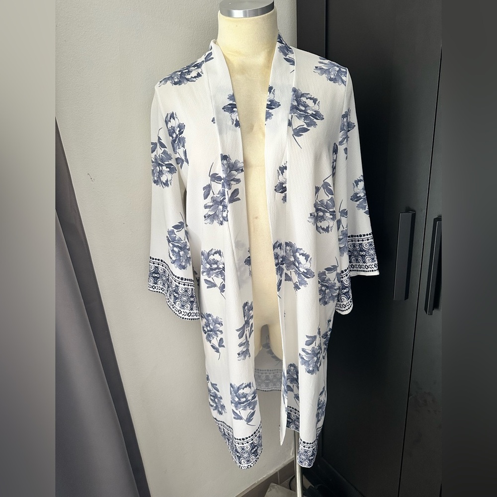 Papaya Blue Floral Kimono Cape